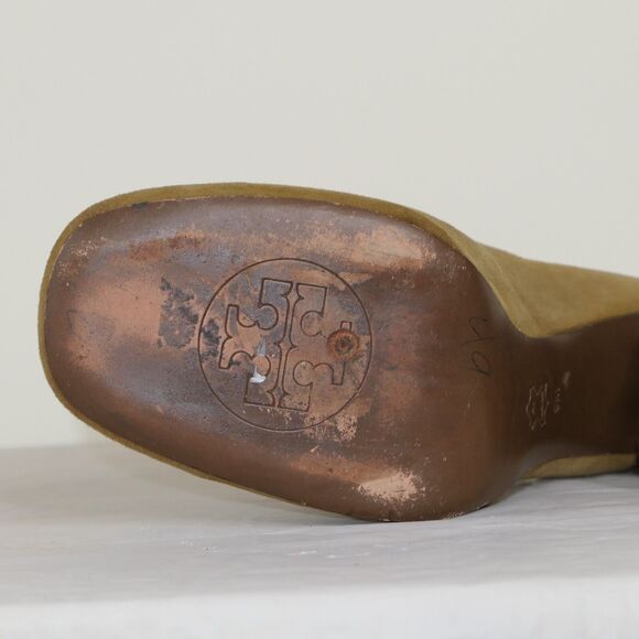 TORY BURCH Sz 9M High Heel 219313 Light Tan  Suede Ankle Booties $375 Retail EUC - Picture 10 of 13